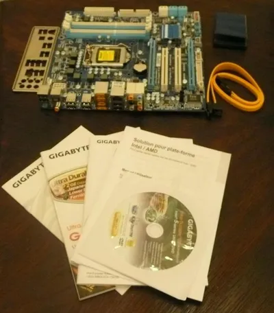 021 Gigabyte P55M-UD2 in box