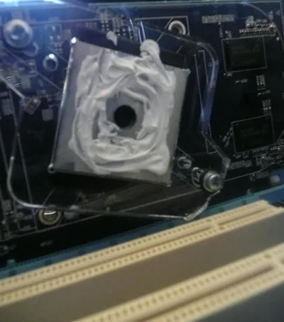 064 Sapphire Radeon HD4550